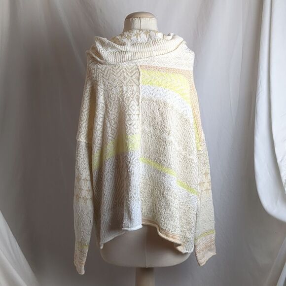 Free People Women Sweater - Picture 3 of 12